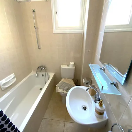 Appartement Cozy 2br Apt, Perfect For Getaways *